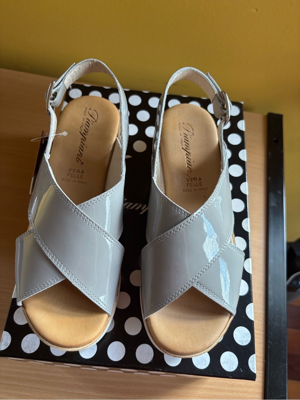 Piampiani Light Gray Patent Cross-Strap Slingback Sandals Made in Italy